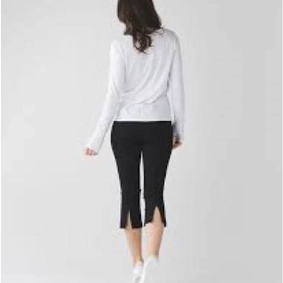 Lululemon Gather & Crow Crop - Picture 2 of 12